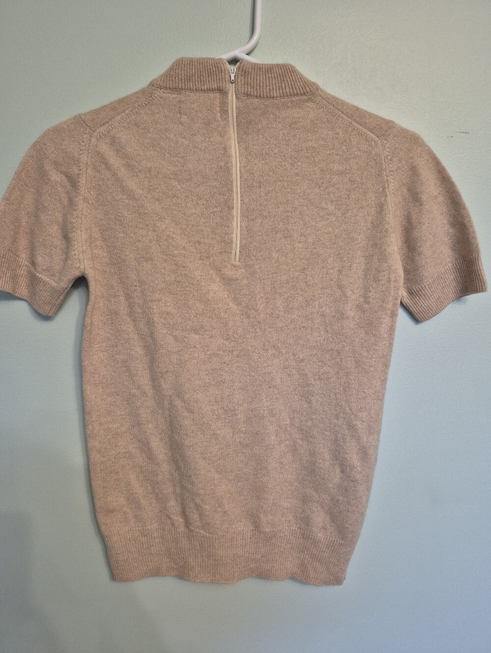Port Of Call Women's Vintage Quiet Luxury Tan Cashmere Sweater Size Medium - Picture 6 of 7